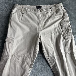 5.11 Men’s Khaki Tactical Pants Style 74251 Size 42x32‎
